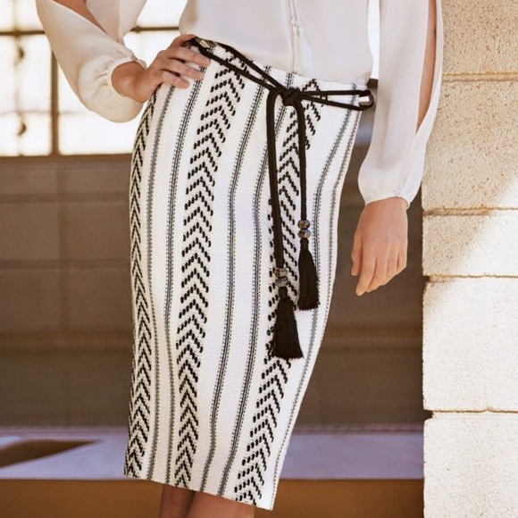 St. John Collection Dresses & Skirts - St John Darya knit pencil skirt